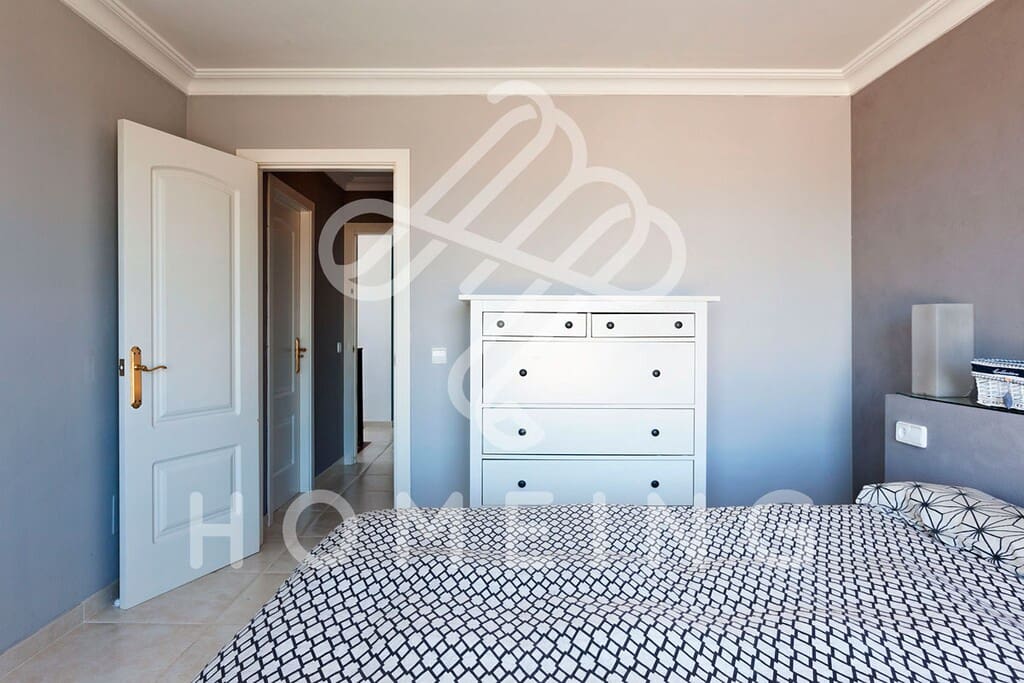 Chalet de 3 habitaciones en Tolleric en venta con piscina - 1.200.000 € (Ref: 9968465)