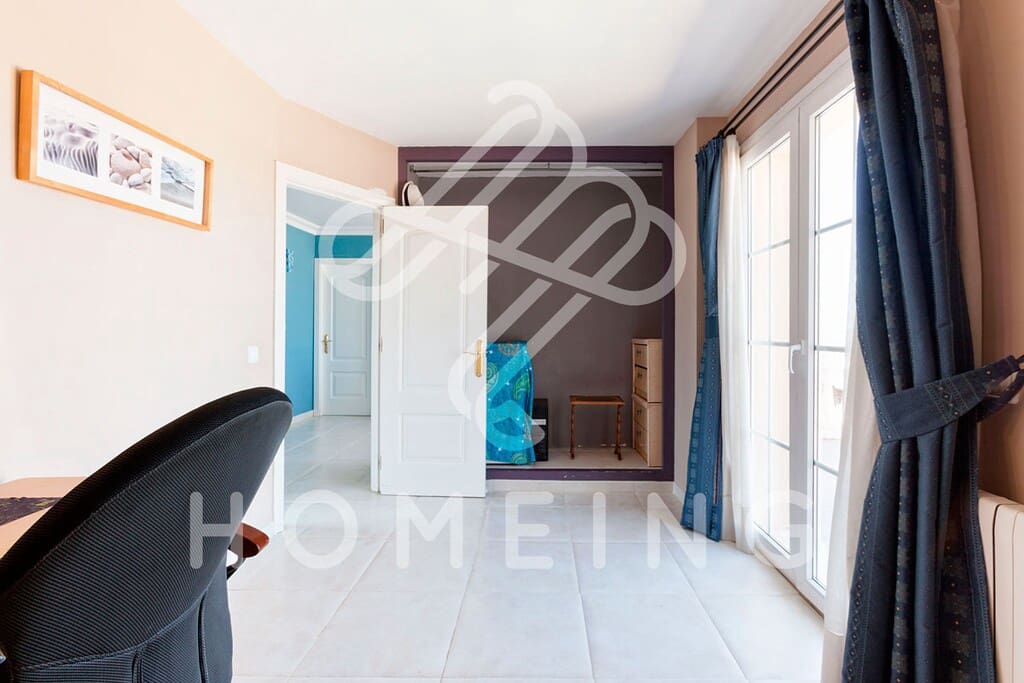Chalet de 3 habitaciones en Tolleric en venta con piscina - 1.200.000 € (Ref: 9968465)