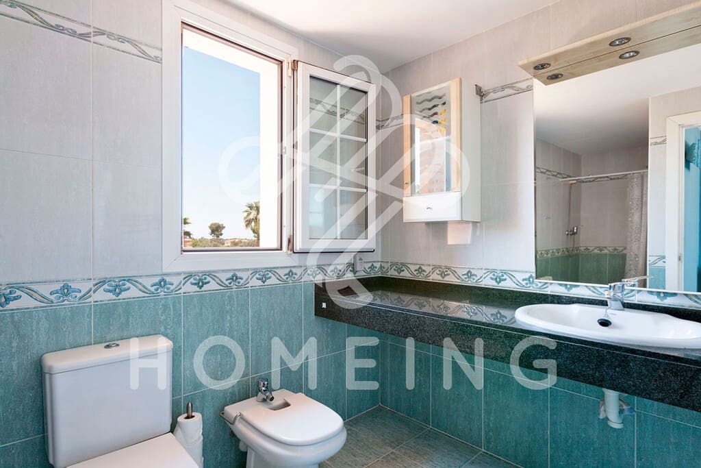 Chalet de 3 habitaciones en Tolleric en venta con piscina - 1.200.000 € (Ref: 9968465)