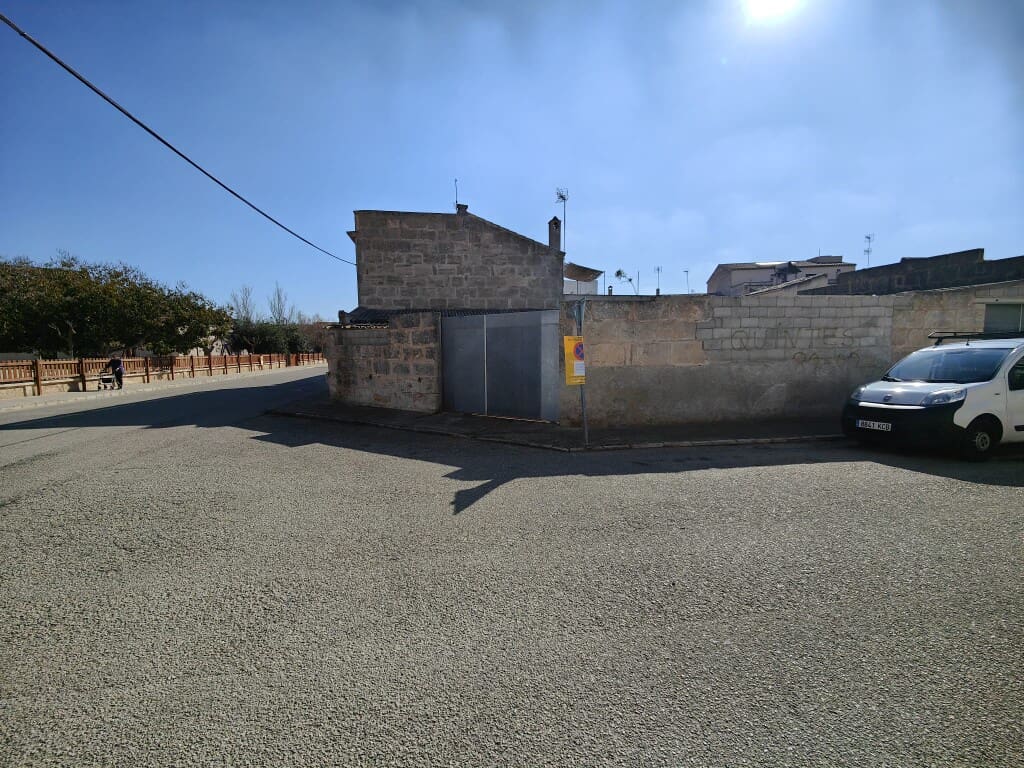 Terreno para Construção para venda em Ses Salines - 430 000 € (Ref: 9968470)
