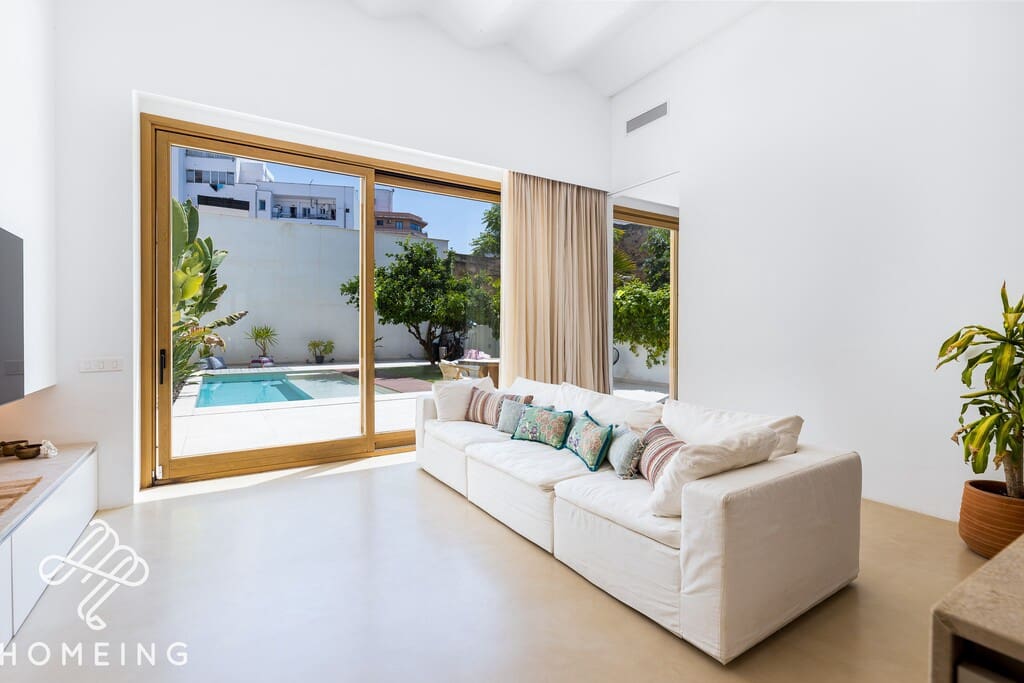 2 sovrum Lägenhet till salu i Palma de Mallorca med pool - 1 400 000 € (Ref: 9996753)