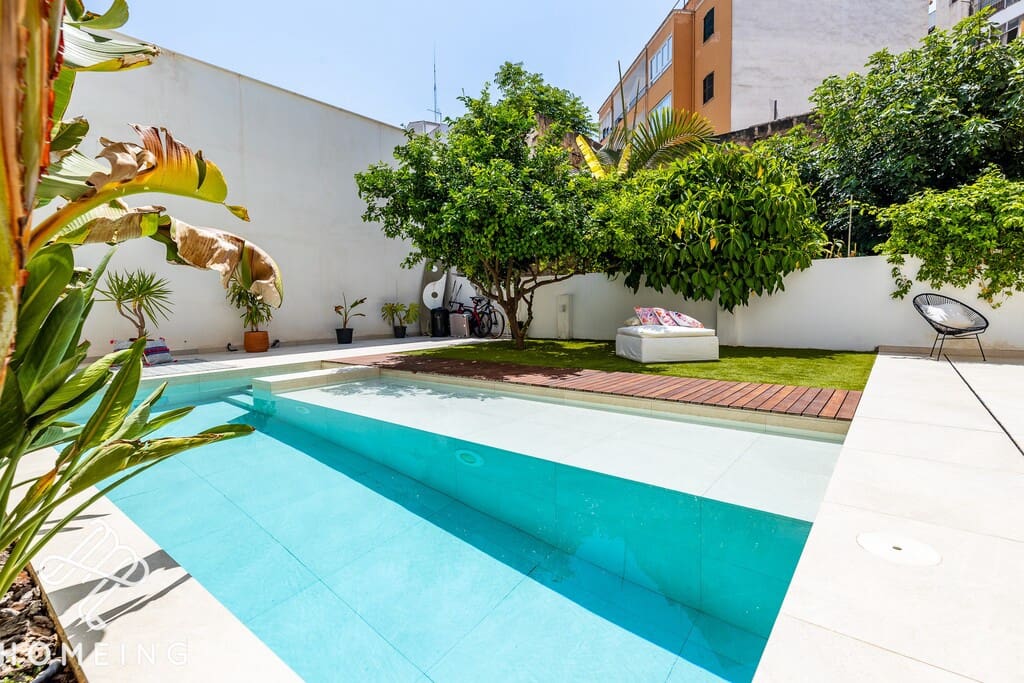 2 sovrum Lägenhet till salu i Palma de Mallorca med pool - 1 400 000 € (Ref: 9996753)