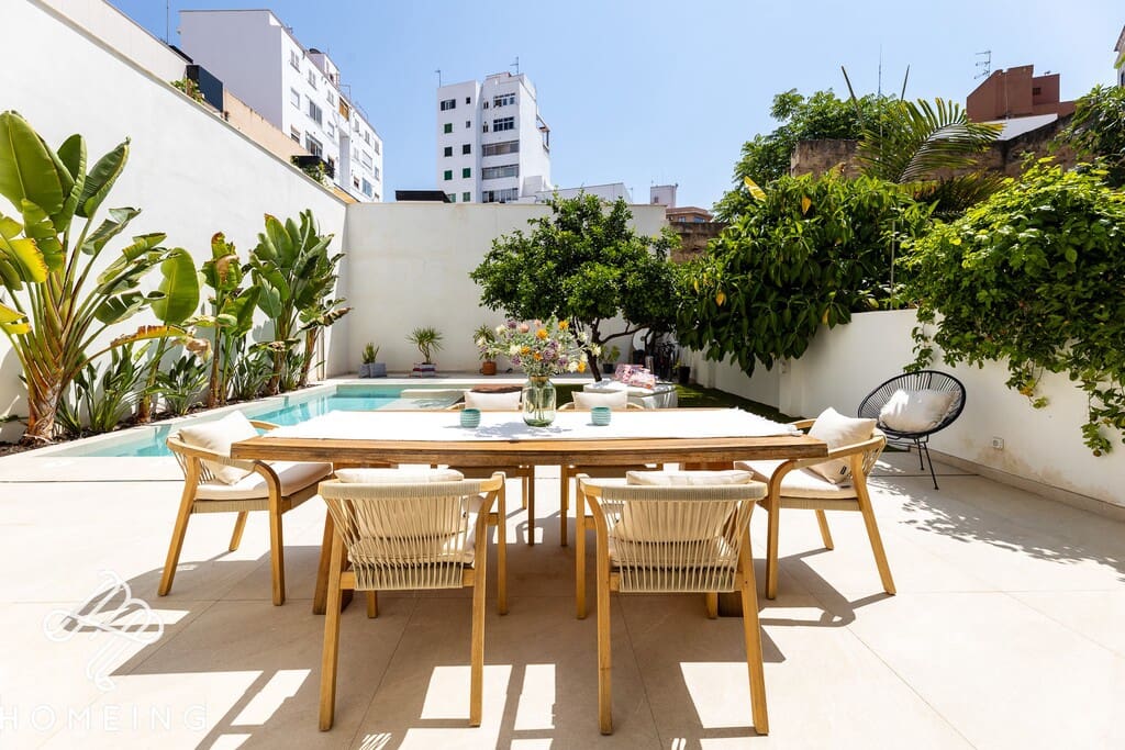 2 sovrum Lägenhet till salu i Palma de Mallorca med pool - 1 400 000 € (Ref: 9996753)