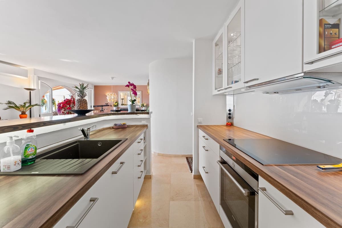 2 soveværelse Lejlighed til salg i Mijas med garage - € 549.000 (Ref: 10112297)