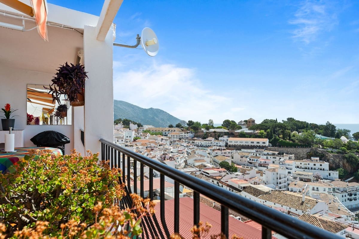 2 soveværelse Lejlighed til salg i Mijas med garage - € 549.000 (Ref: 10112297)