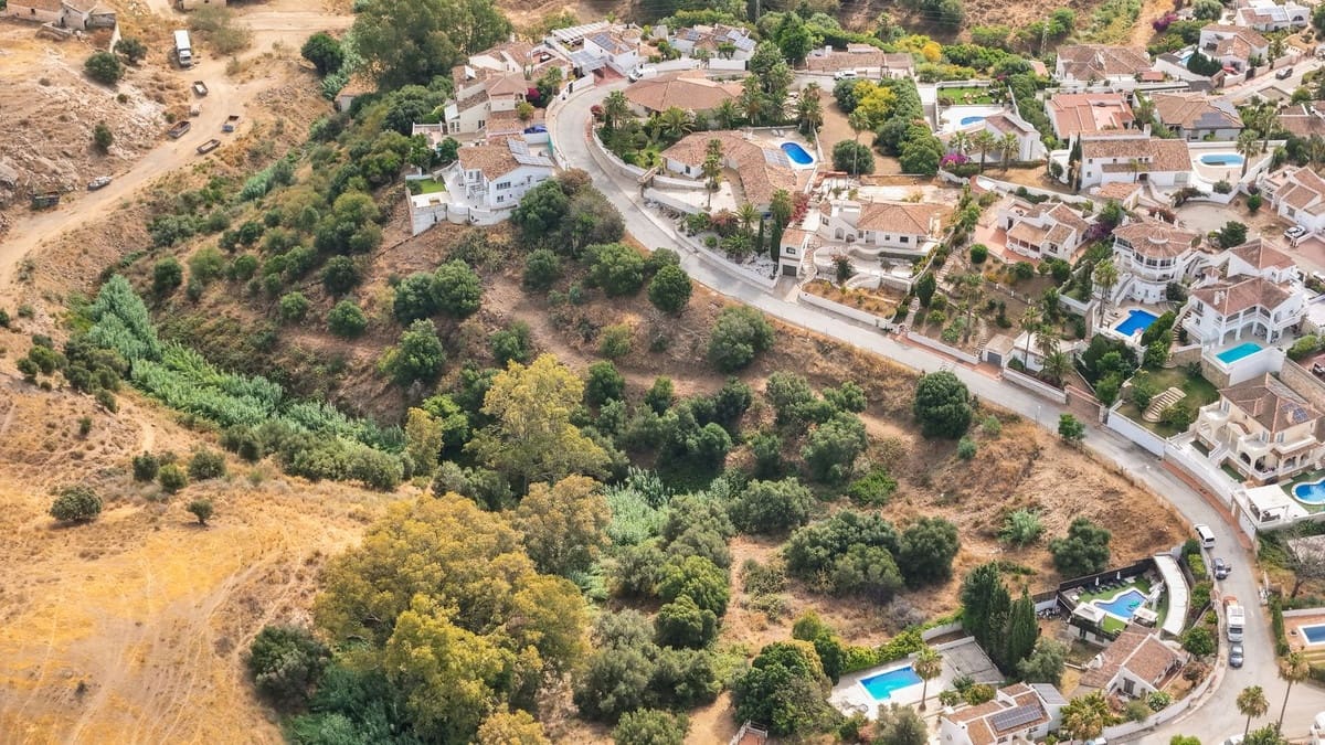 Building Plot for sale in Cerro del Aguila - € 285,000 (Ref: 10112300)