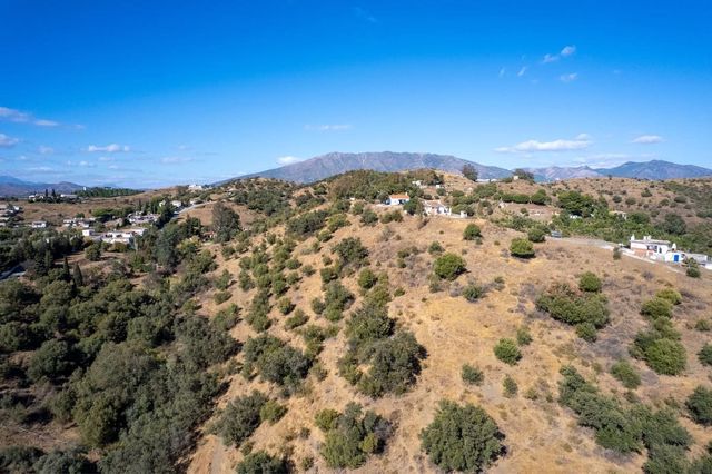 Undeveloped Land for sale in Cerros del Águila, Mijas - € 1,100,000 (Ref: 10112304)