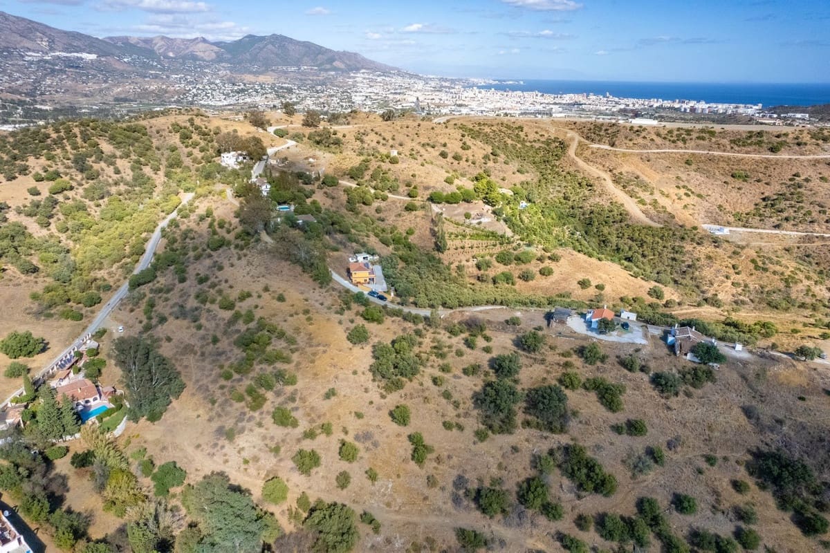 Undeveloped Land for sale in Cerro del Aguila - € 1,100,000 (Ref: 10112304)
