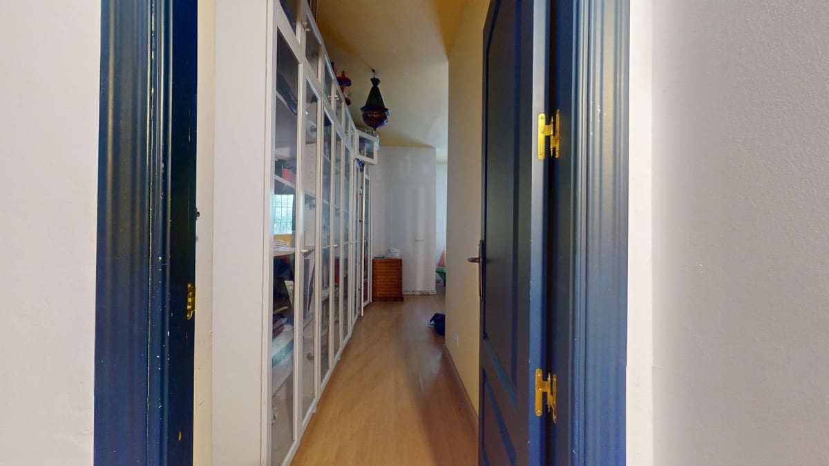 4 bedroom Villa for sale in Valtocado with pool garage - € 1,094,940 (Ref: 10112305)