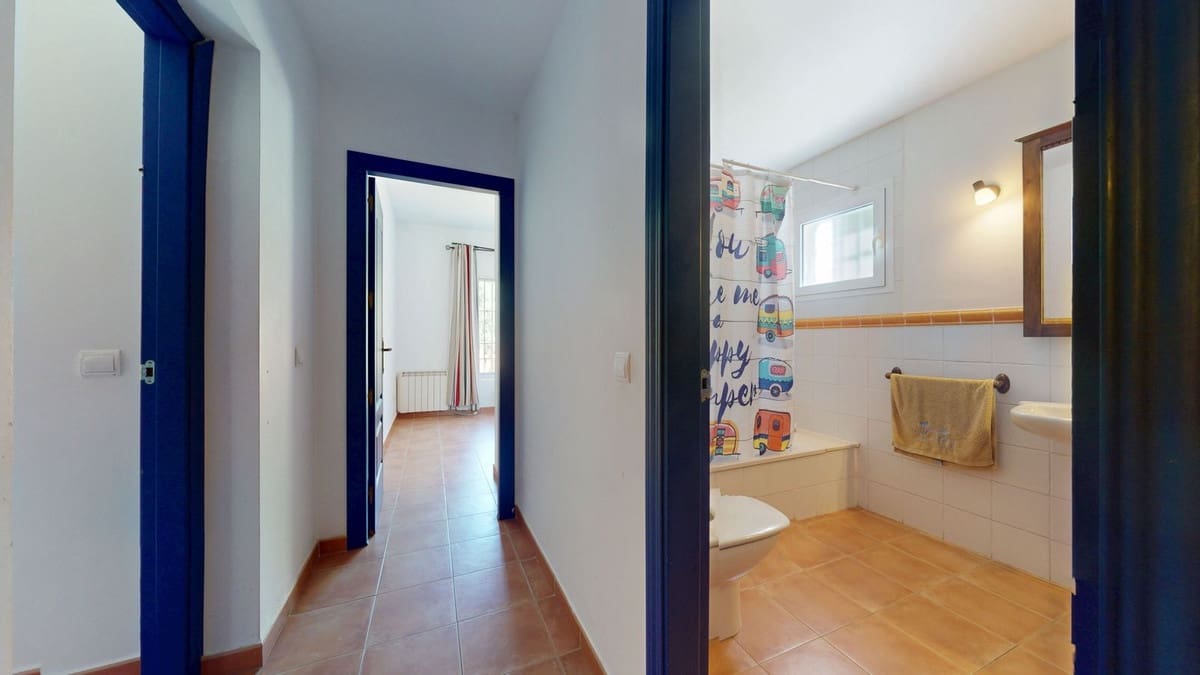 4 bedroom Villa for sale in Valtocado with pool garage - € 1,094,940 (Ref: 10112305)