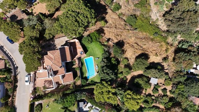 4 Zimmer Villa zu verkaufen in Valtocado, Mijas mit Pool Garage - 1.094.940 € (Ref: 10112305)