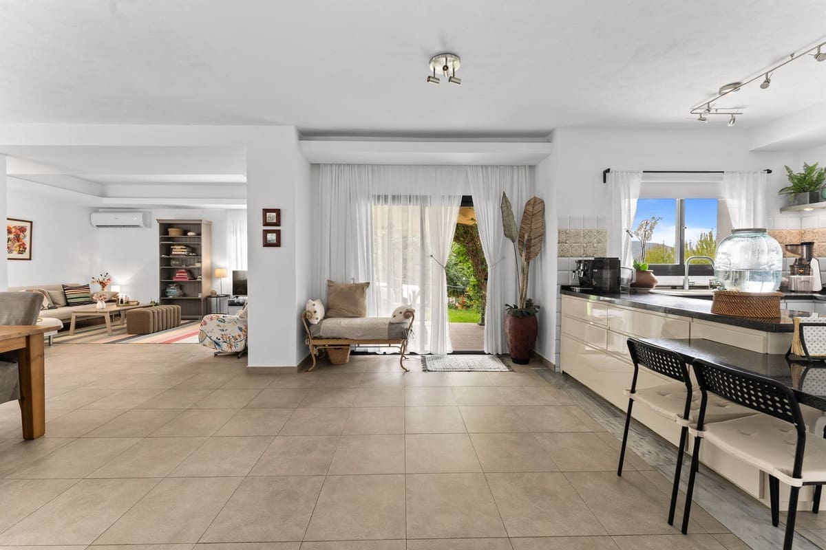 4 camera da letto Villa in vendita in Valtocado con piscina garage - 875.000 € (Rif: 10112306)