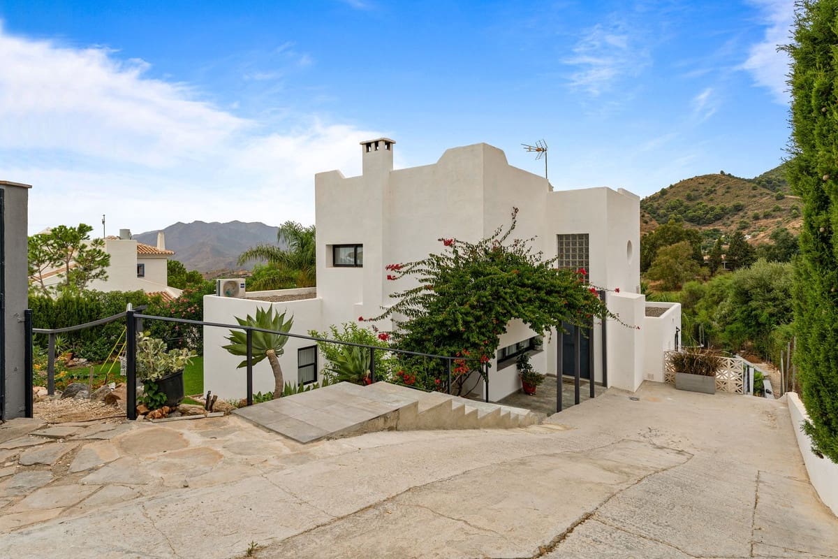 4 camera da letto Villa in vendita in Valtocado con piscina garage - 875.000 € (Rif: 10112306)