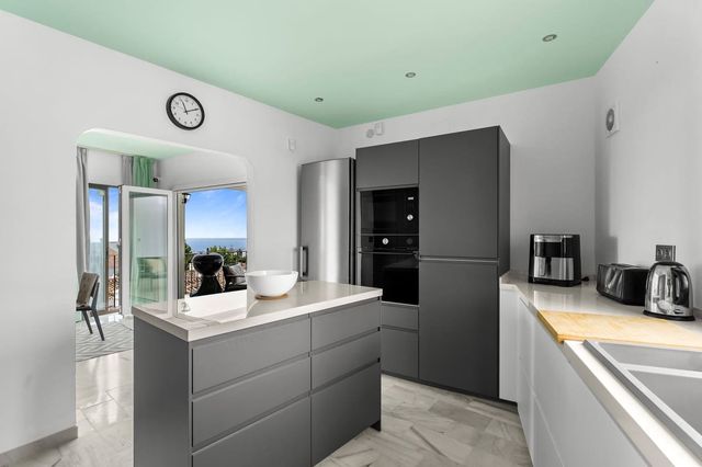 4 sovrum Hus till salu i Mijas med pool garage - 875 000 € (Ref: 10112307)