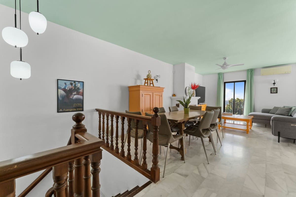 4 soveværelse Byhus til salg i Mijas med swimmingpool garage - € 875.000 (Ref: 10112307)