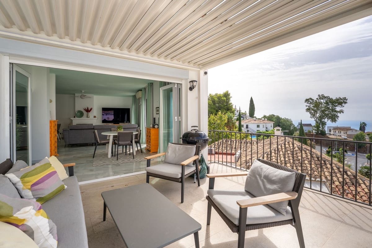 4 soveværelse Byhus til salg i Mijas med swimmingpool garage - € 875.000 (Ref: 10112307)