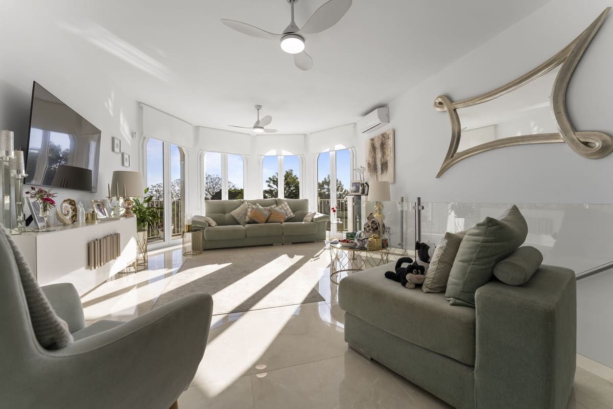 3 soveværelse Villa til salg i Mijas med swimmingpool garage - € 825.000 (Ref: 10112308)