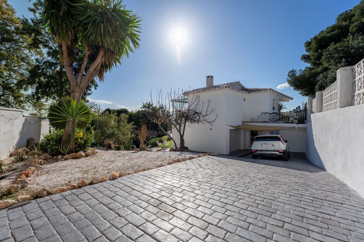 3 soveværelse Villa til salg i Mijas med swimmingpool garage - € 825.000 (Ref: 10112308)