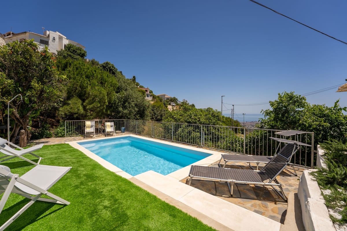 3 soveværelse Villa til salg i Mijas med swimmingpool garage - € 770.000 (Ref: 10112310)