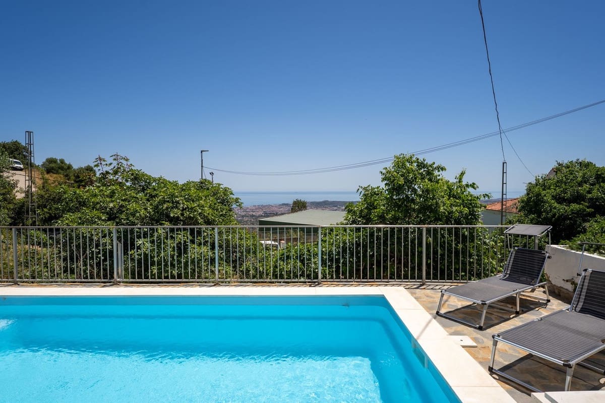 3 soveværelse Villa til salg i Mijas med swimmingpool garage - € 770.000 (Ref: 10112310)