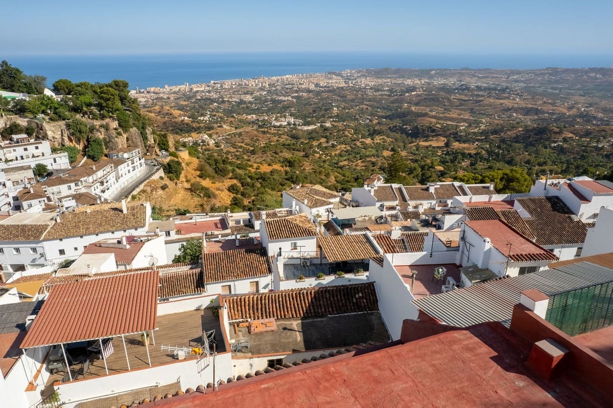 4 slaapkamer Huis te koop in Mijas - € 750.000 (Ref: 10112311)