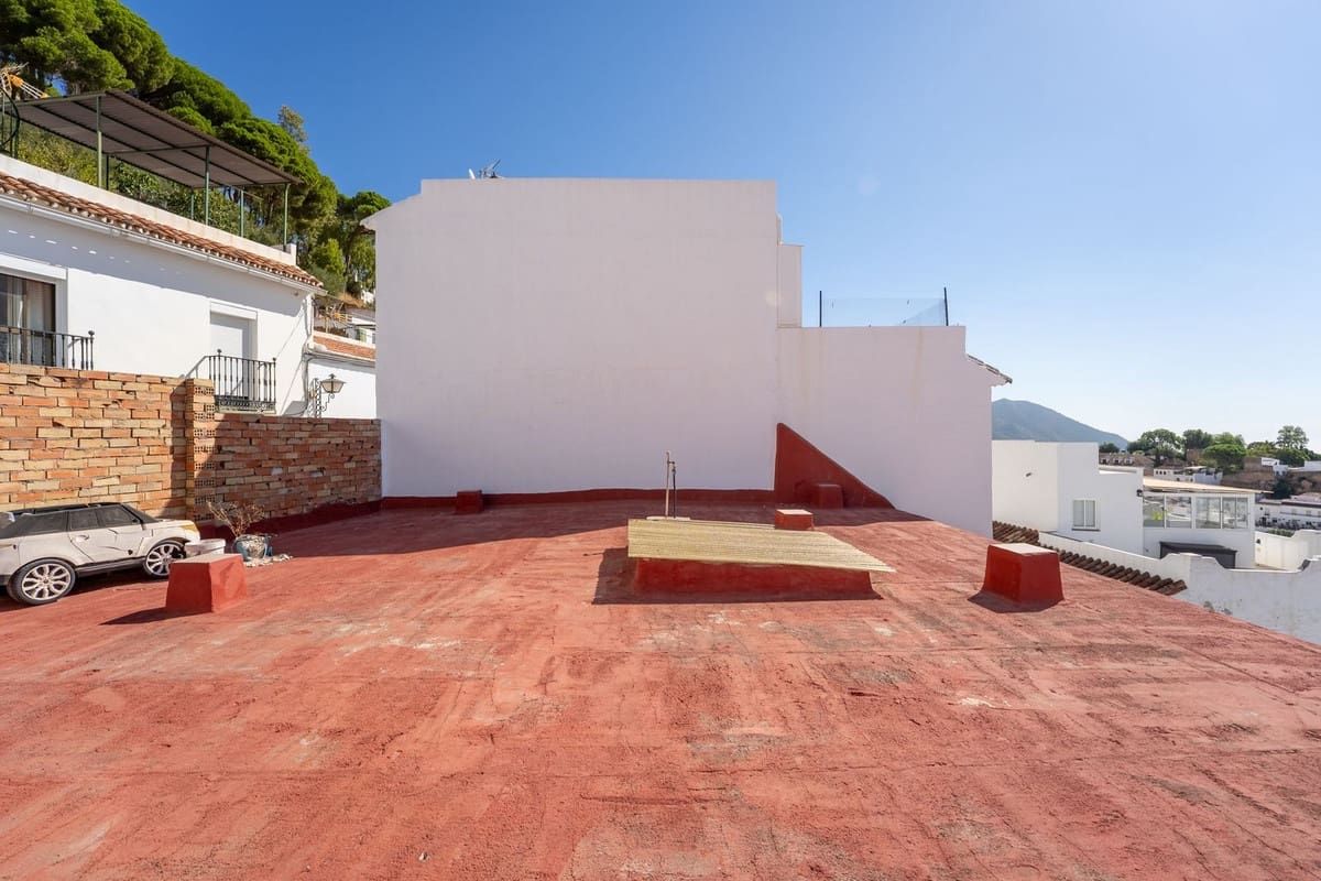 4 slaapkamer Huis te koop in Mijas - € 750.000 (Ref: 10112311)