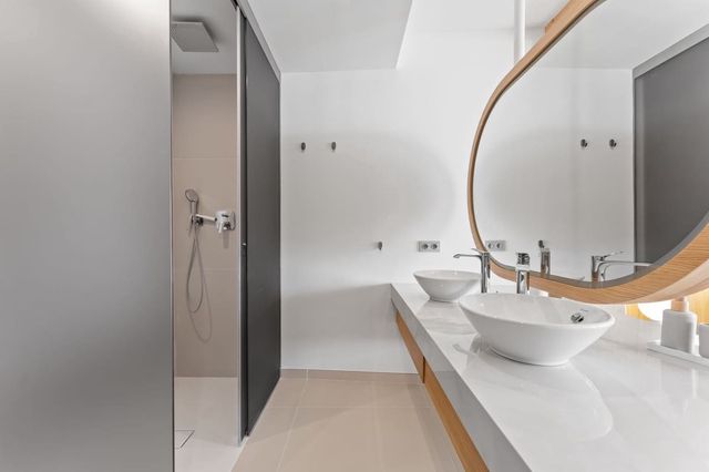 2 quarto Apartamento para venda em El Higuerón, Fuengirola com piscina garagem - 660 000 € (Ref: 10112312)
