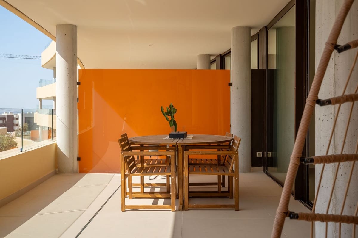 2 soverom Leilighet til salgs i Fuengirola med svømmebasseng garasje - € 640 000 (Ref: 10112313)