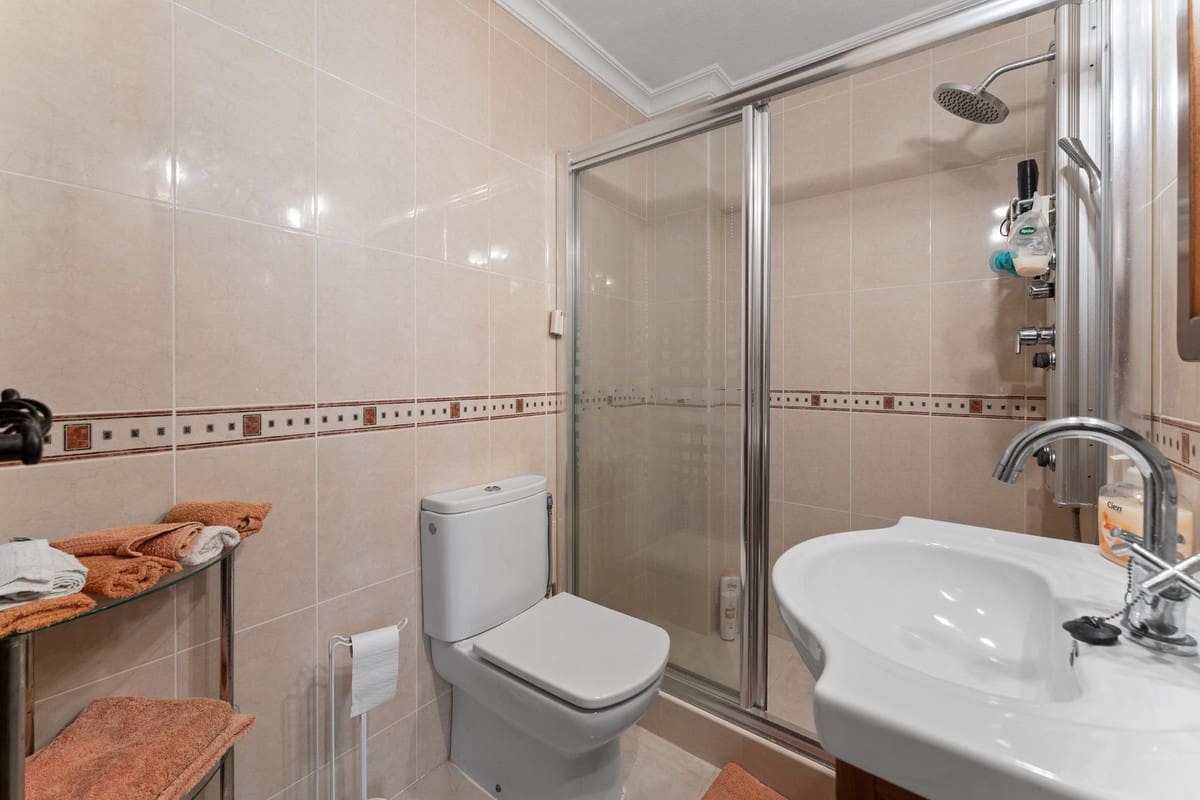 3 makuuhuone Paritalo myytävänä paikassa Mijas mukana uima-altaan - 449 000 € (Ref: 10112315)