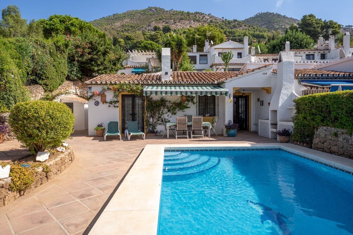 3 makuuhuone Paritalo myytävänä paikassa Mijas mukana uima-altaan - 449 000 € (Ref: 10112315)