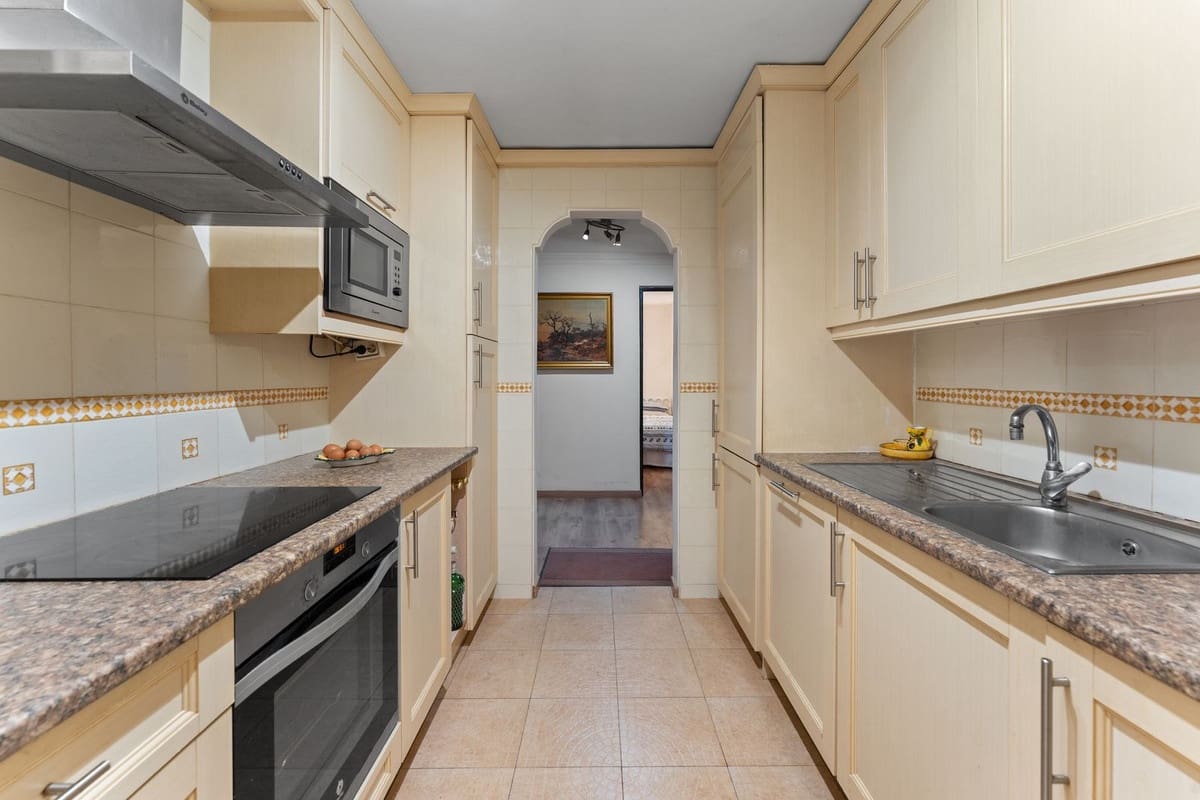 3 makuuhuone Paritalo myytävänä paikassa Mijas mukana uima-altaan - 449 000 € (Ref: 10112315)