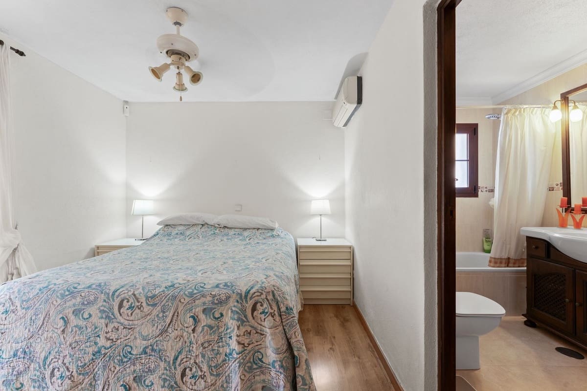 3 makuuhuone Paritalo myytävänä paikassa Mijas mukana uima-altaan - 449 000 € (Ref: 10112315)