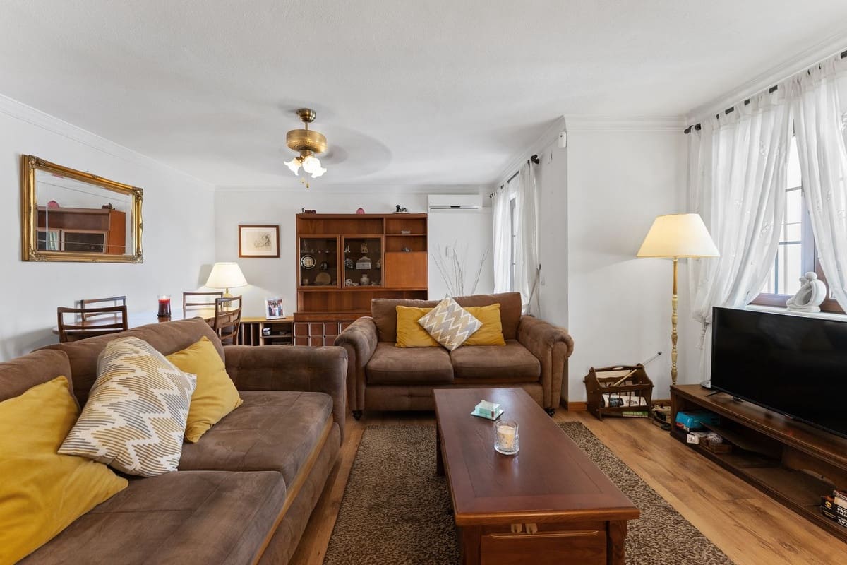 3 makuuhuone Paritalo myytävänä paikassa Mijas mukana uima-altaan - 449 000 € (Ref: 10112315)