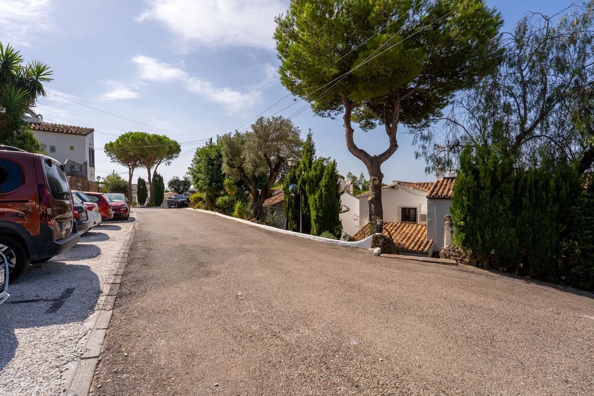 3 makuuhuone Paritalo myytävänä paikassa Mijas mukana uima-altaan - 449 000 € (Ref: 10112315)