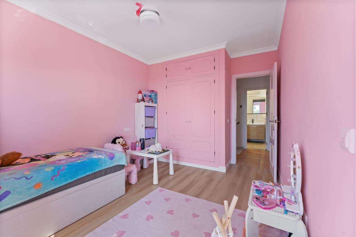 3 chambre Maison de Ville à vendre à Mijas avec piscine - 415 000 € (Ref: 10112317)