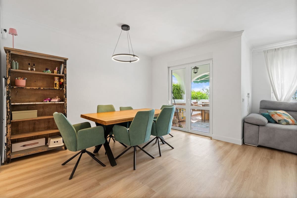 3 chambre Maison de Ville à vendre à Mijas avec piscine - 415 000 € (Ref: 10112317)