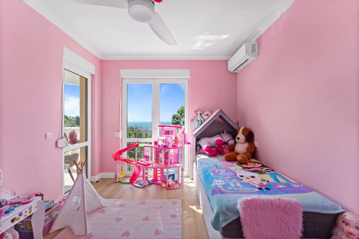 3 chambre Maison de Ville à vendre à Mijas avec piscine - 415 000 € (Ref: 10112317)
