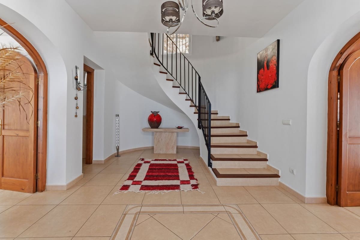 3 Zimmer Villa zu verkaufen in Mijas mit Pool Garage - 975.000 € (Ref: 10112326)