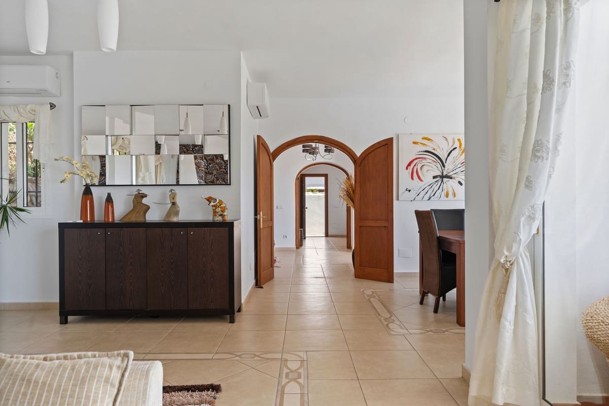 3 Zimmer Villa zu verkaufen in Mijas mit Pool Garage - 975.000 € (Ref: 10112326)