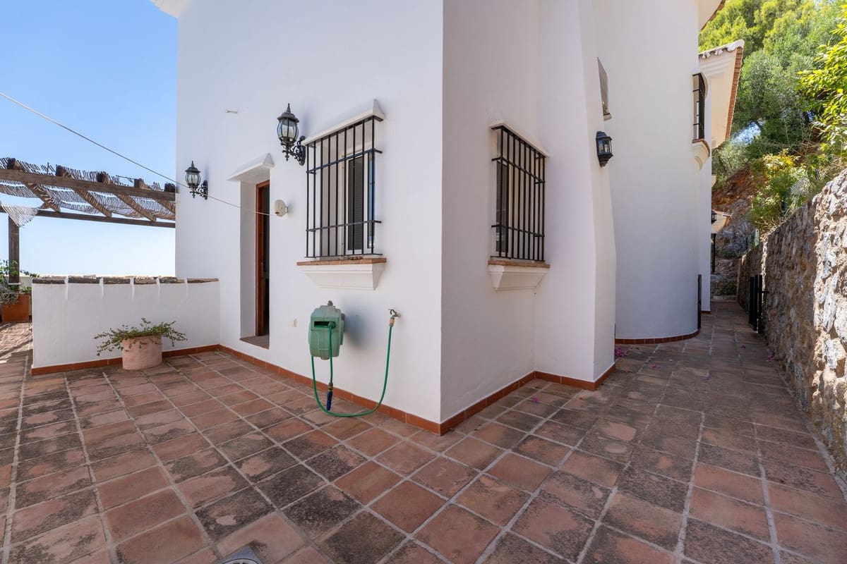3 Zimmer Villa zu verkaufen in Mijas mit Pool Garage - 975.000 € (Ref: 10112326)