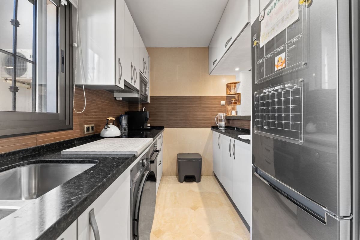 2 makuuhuone Huoneisto myytävänä paikassa Riviera del Sol mukana uima-altaan - 289 000 € (Ref: 10112328)