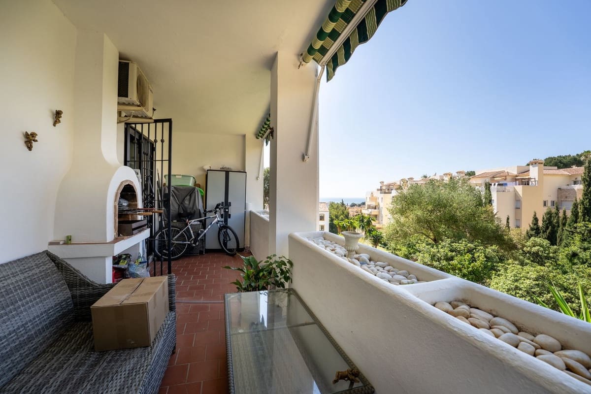 2 makuuhuone Huoneisto myytävänä paikassa Riviera del Sol mukana uima-altaan - 289 000 € (Ref: 10112328)