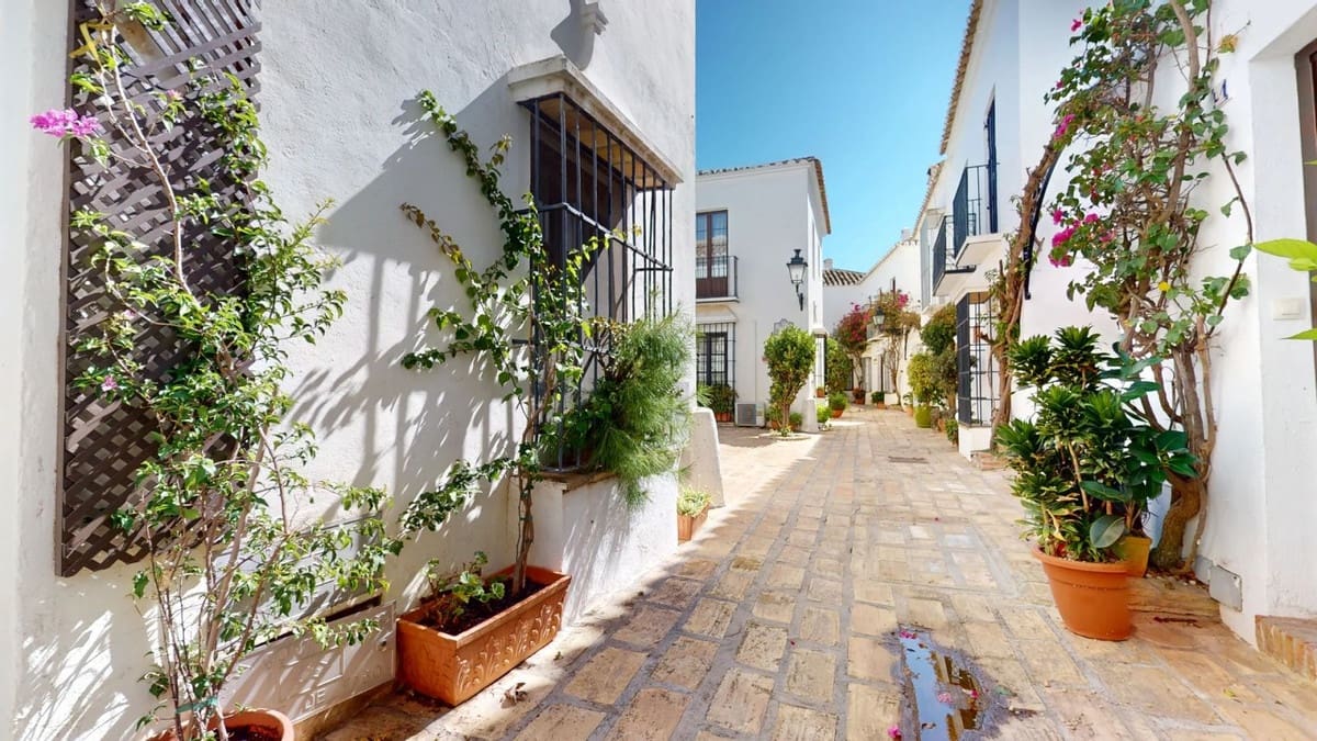 1 slaapkamer Huis te huur in Mijas met zwembad - € 1.100 (Ref: 10158568)