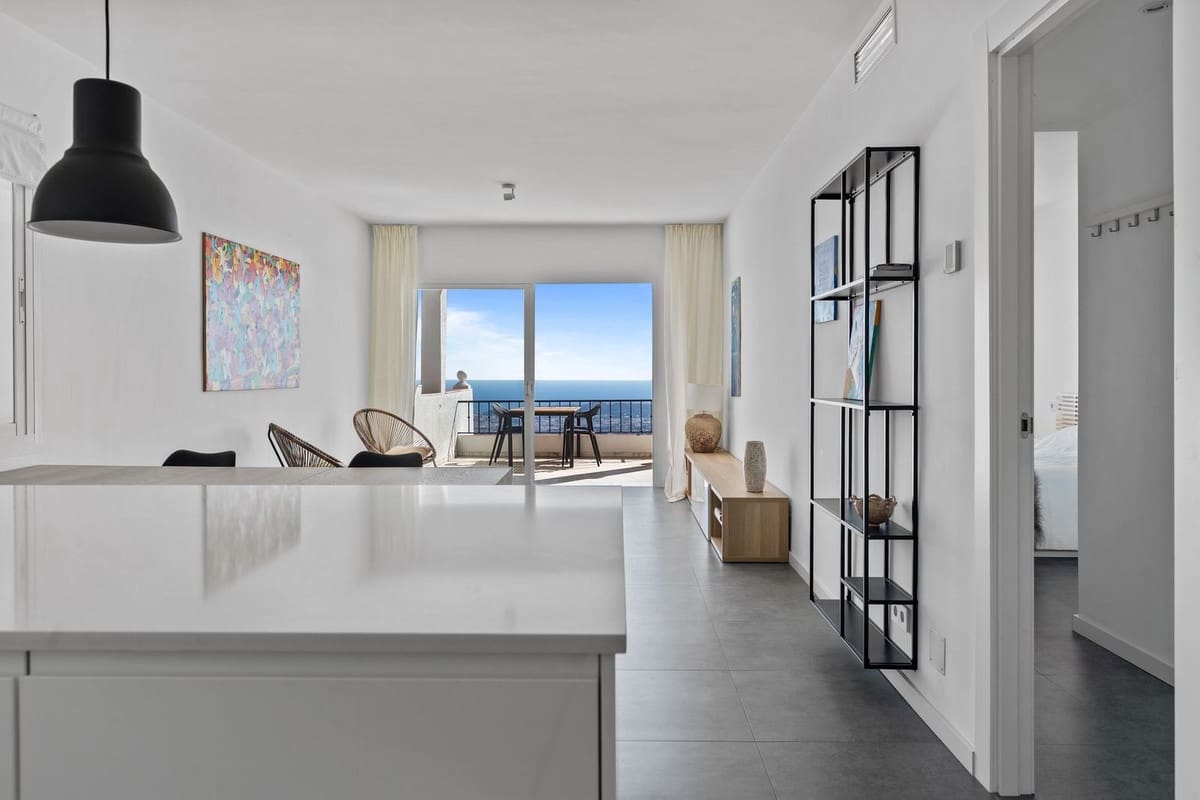 2 soveværelse Lejlighed til salg i Mijas med swimmingpool - € 485.000 (Ref: 10165452)