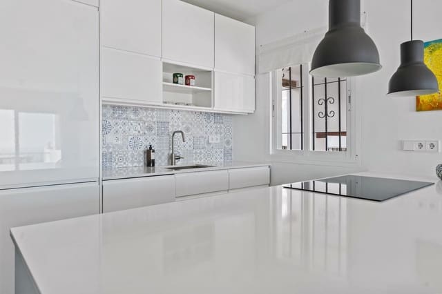 2 soveværelse Lejlighed til salg i Mijas med swimmingpool - € 485.000 (Ref: 10165452)