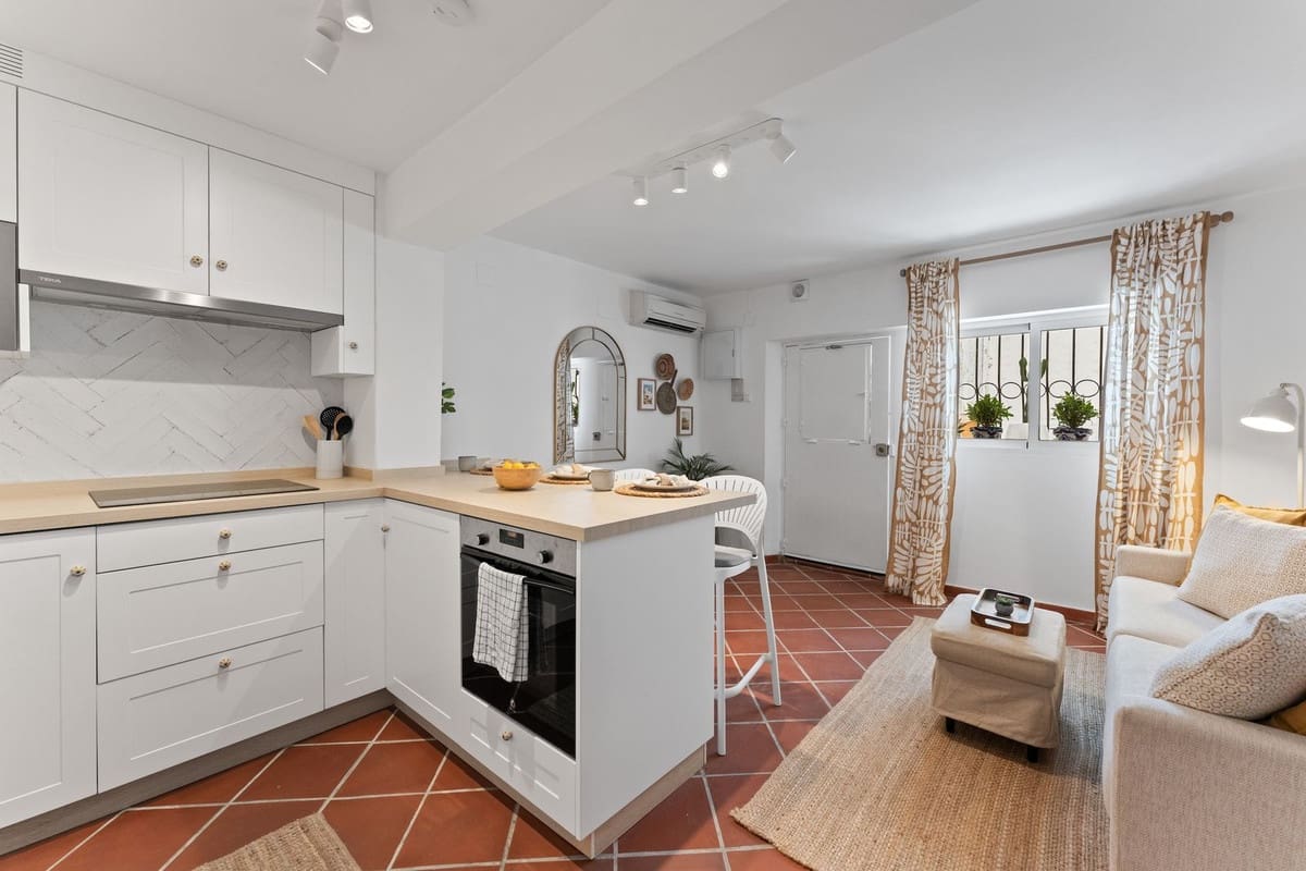 Casa de 2 habitaciones en Mijas en venta - 329.000 € (Ref: 10179697)