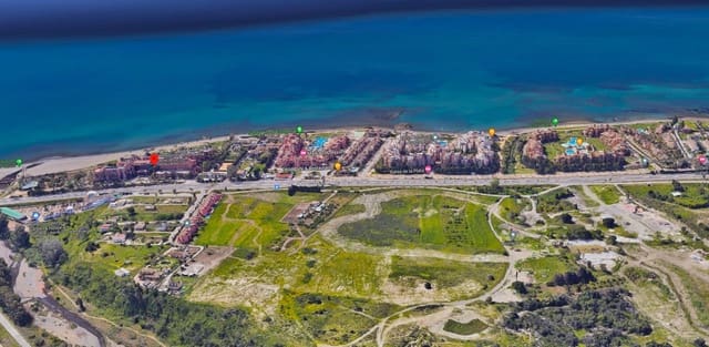 Grunde uden byggetilladelser til salg i New Golden Mile, Estepona - € 2.600.000 (Ref: 7495815)