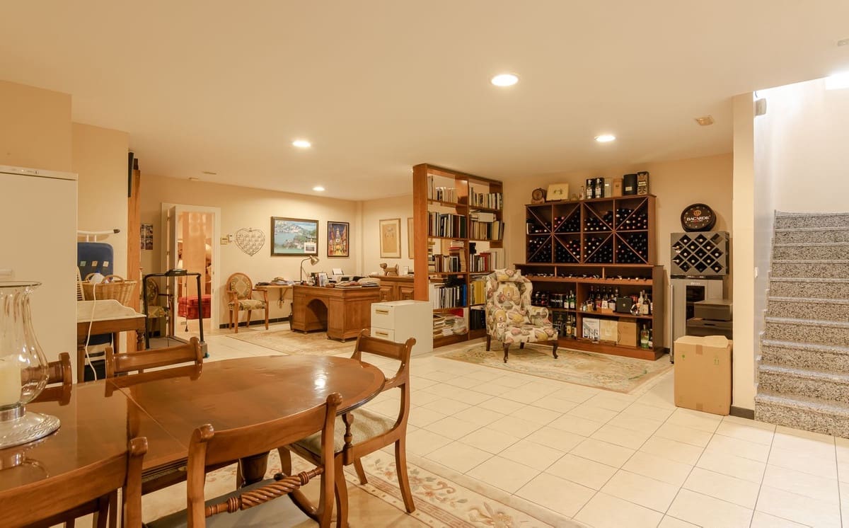 Chalet de 5 habitaciones en La Cala de Mijas en venta con piscina - 2.750.000 € (Ref: 7665307)