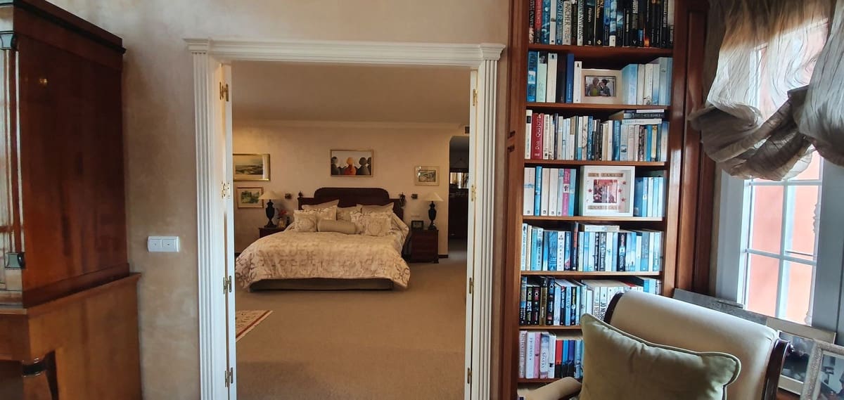 Chalet de 5 habitaciones en La Cala de Mijas en venta con piscina - 2.750.000 € (Ref: 7665307)