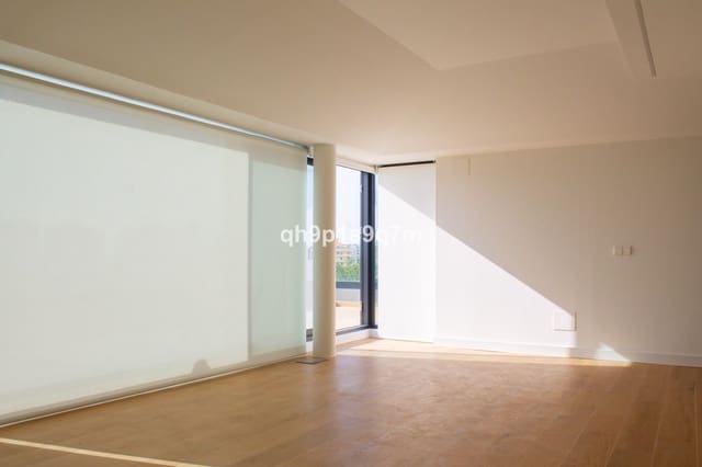 3 bedroom Apartment for sale in Fuengirola - € 1,700,000 (Ref: 7742590)